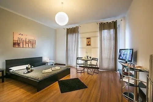 My Room Private Center Bergame 0*,